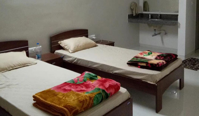 Family Suite Room at Triloknath Ashram Girnar